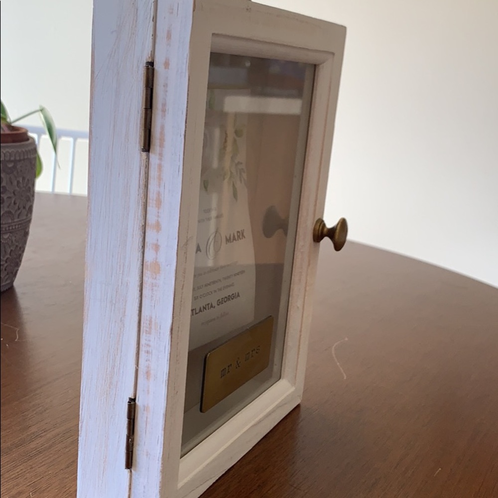 Shadow Box - Picture 3 of 4